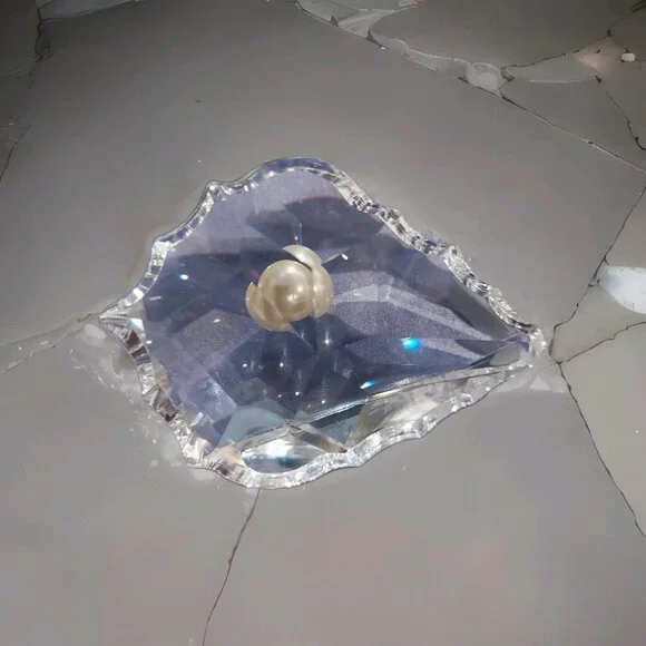 Swarovski Figurine Oyster Shell with Pearl - Picture 3 of 6